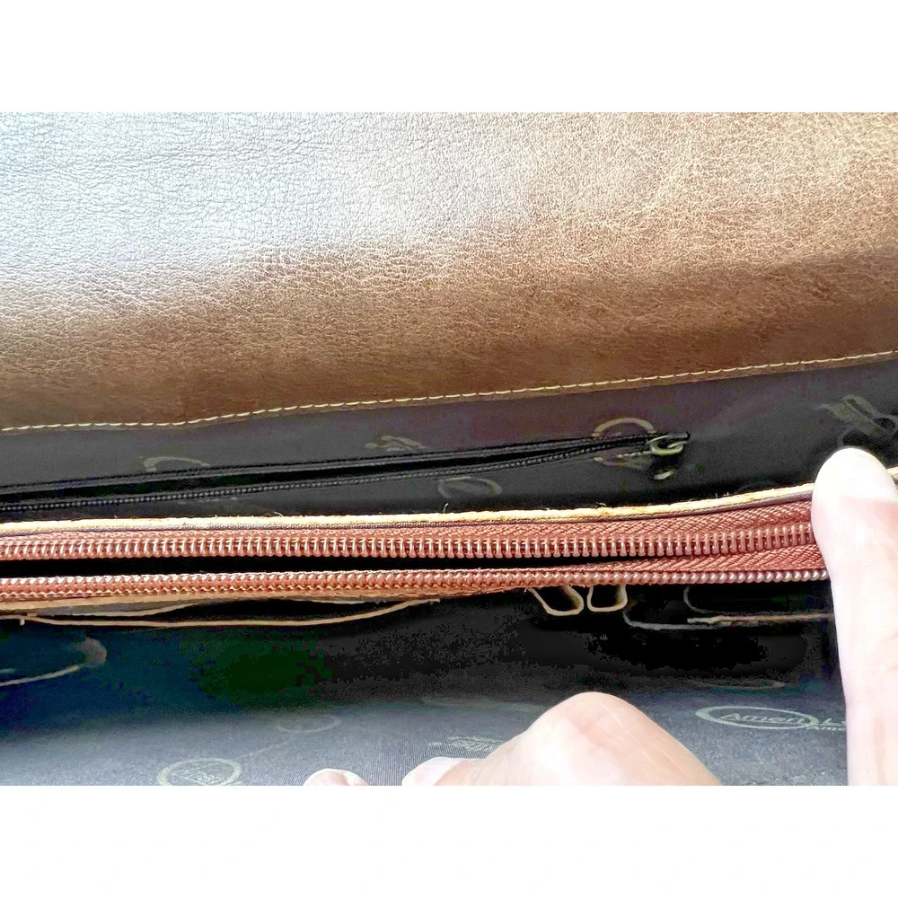 Vintage APC AmeriLeather Briefcase Carry On Bag 17X12.5 compartment strap